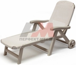 Разнообразие от модели на шезлонги пластмаса