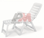 Различни размери пластмасови шезлонги