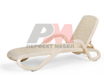Шезлонзи с пластмасова рамка