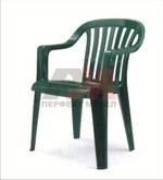 Пластмасови столове за барове