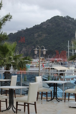 База за Вашата маса за градина, от високоустойчиви материали